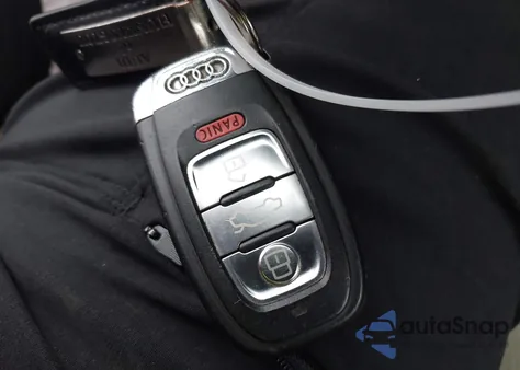 2012 Audi A4 2.0T Premium z USA, uszkodzony, nr VIN WAUFFAFL7CA116405